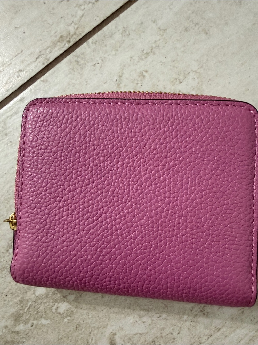Coach Pebbled Leather Zip Wallet in Fuchsia Pink..NWT.. - Picture 6 of 7